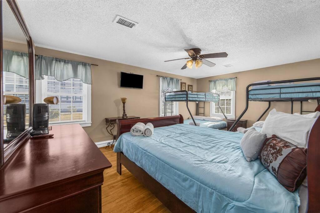 Dazzling Centrally Located Ocean View W 2 Kings, Huge Private Yard, 2 Decks, Firepit, Bbq Myrtle Beach Eksteriør bilde