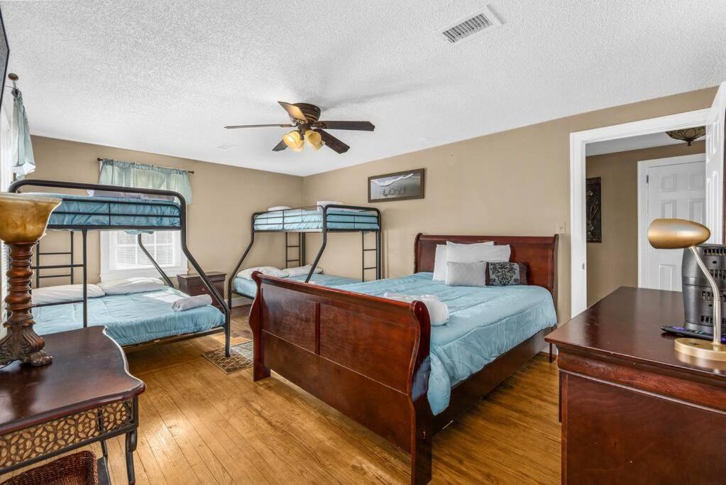 Dazzling Centrally Located Ocean View W 2 Kings, Huge Private Yard, 2 Decks, Firepit, Bbq Myrtle Beach Eksteriør bilde