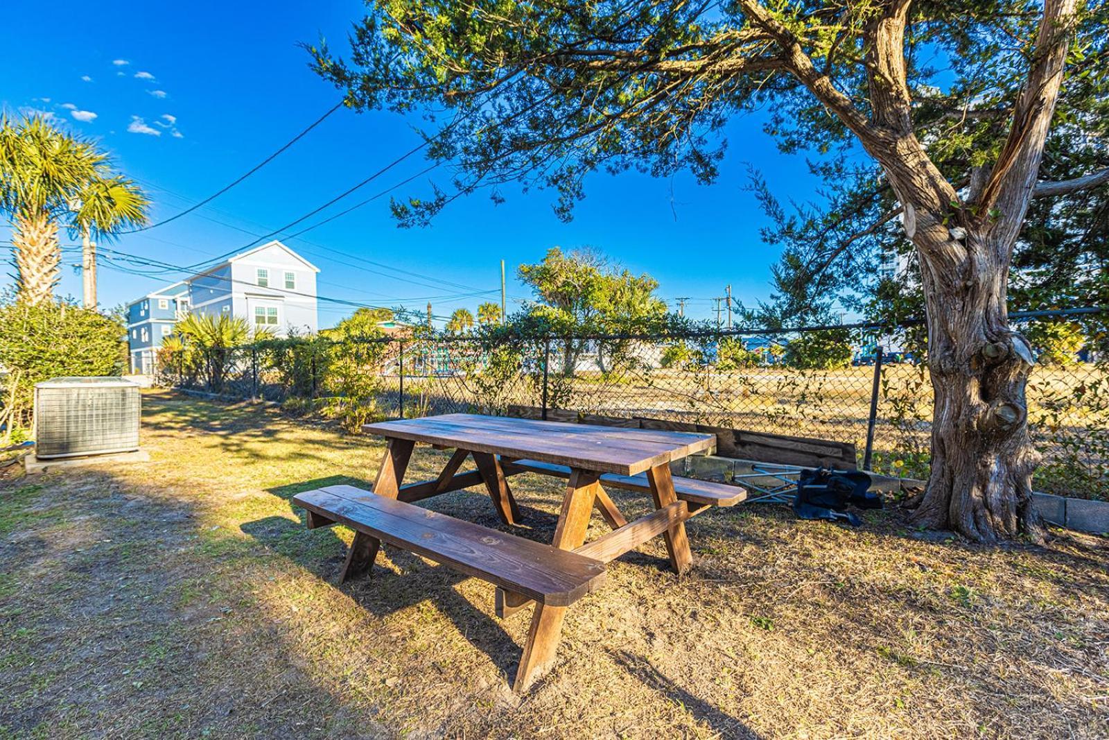 Dazzling Centrally Located Ocean View W 2 Kings, Huge Private Yard, 2 Decks, Firepit, Bbq Myrtle Beach Eksteriør bilde